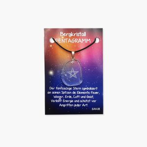 Bergkristall Energie Amulett mit Pentagramm Gravur auf kleiner Karte